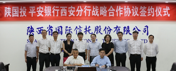 合影_新闻.jpg